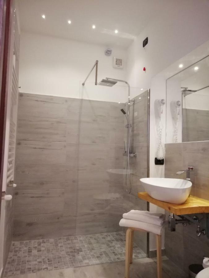 Up&B Rooms Catania Маскалуча Экстерьер фото